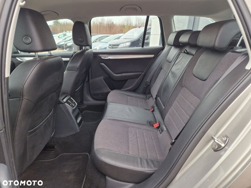 Skoda Octavia 1.6 TDI Ambition - 8