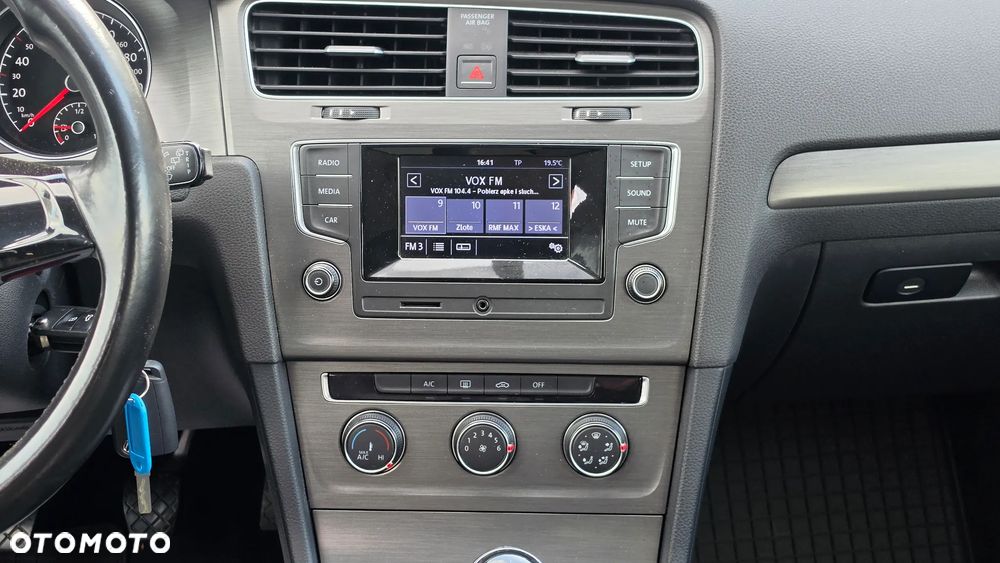 Volkswagen Golf 1.2 TSI Comfortline - 19