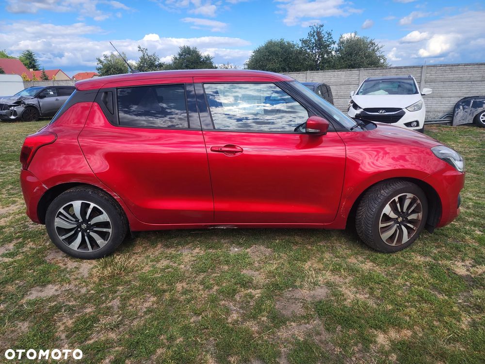 Suzuki Swift 1.0 Boosterjet (SHVS) Hybrid Comfort+ - 4