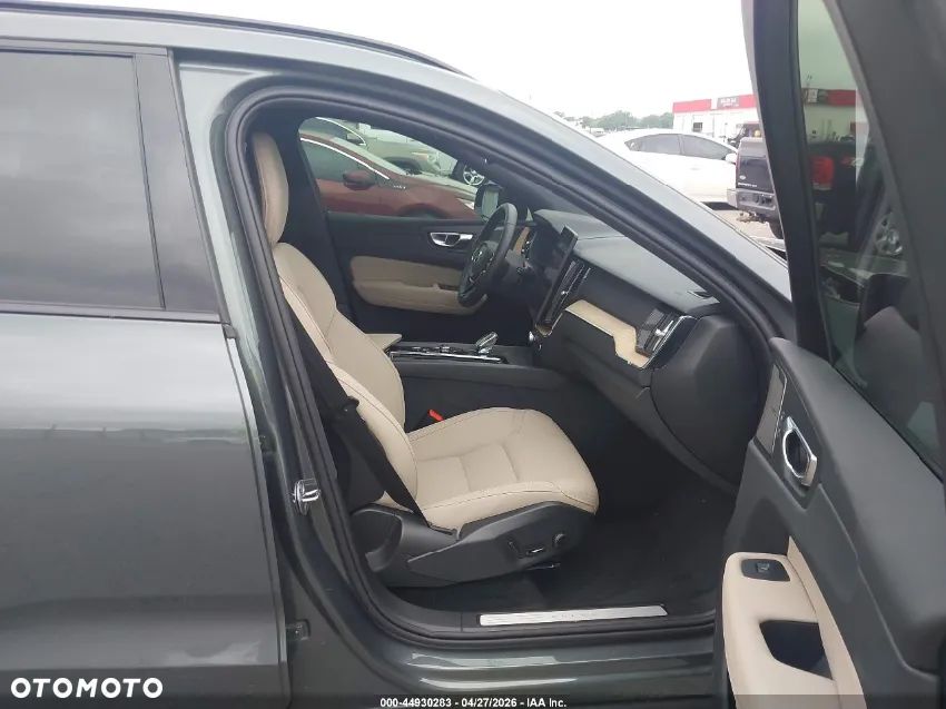 Volvo XC 60 B5 B Geartronic Momentum Pro - 6