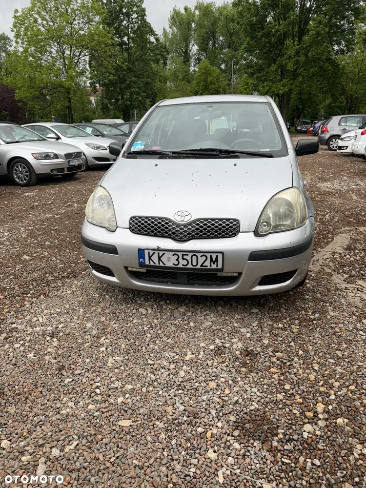 Toyota Yaris - 3