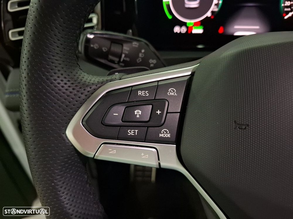 VW Tiguan 1.5 TSI eHybrid R-Line DSG - 16