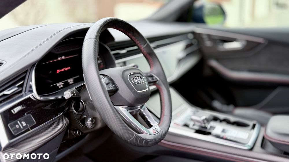 Audi RS Q8 TFSI quattro tiptronic - 24