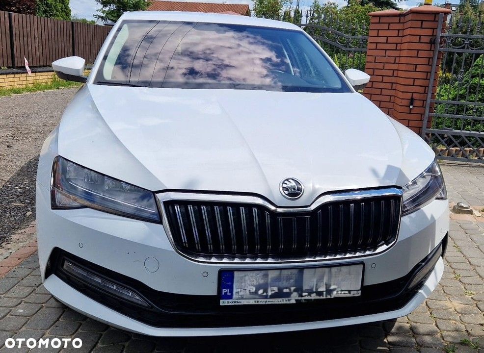 Skoda Superb 2.0 TDI SCR Ambition DSG - 5