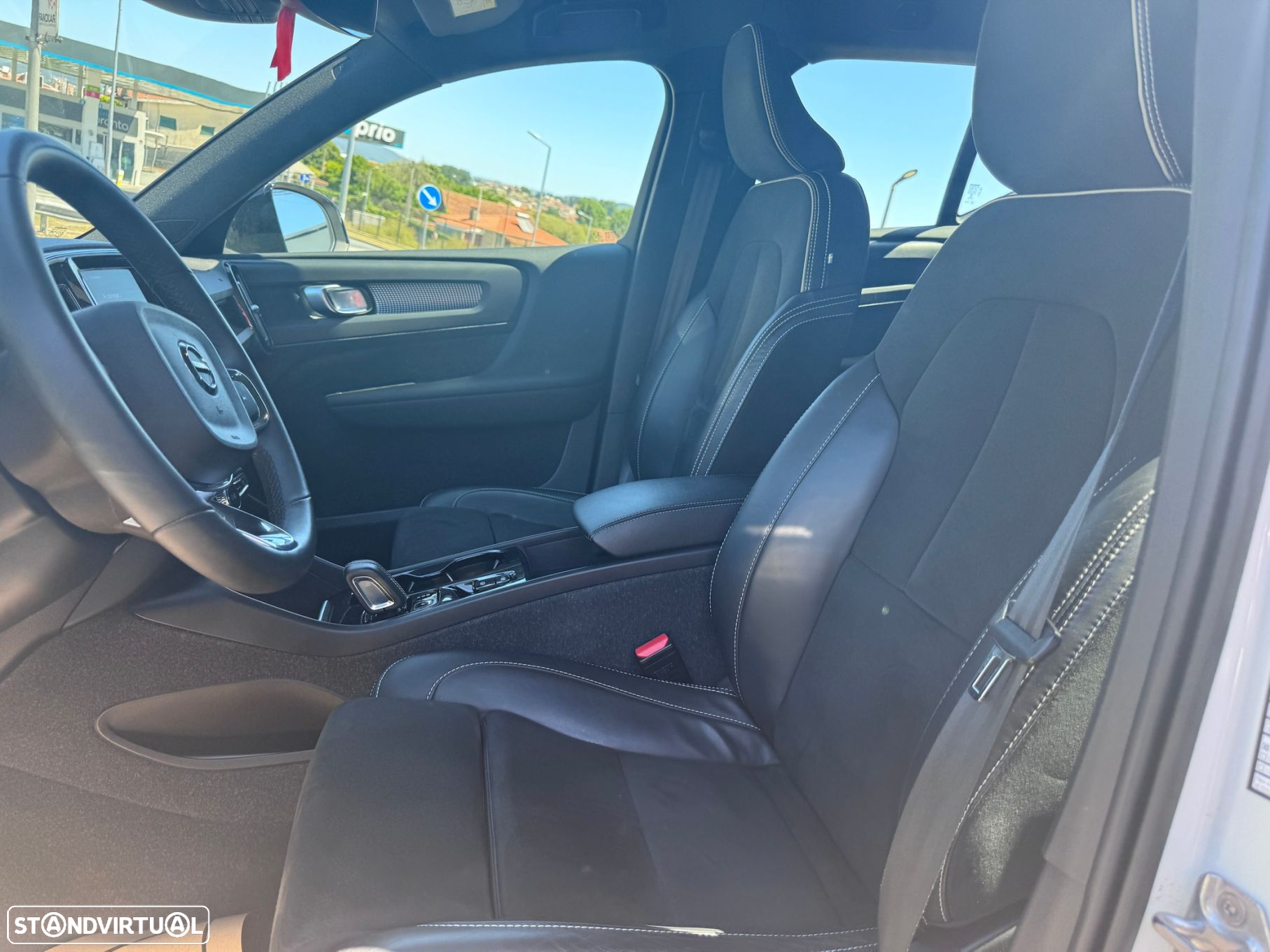 Volvo XC 40 1.5 T4 PHEV R-Design - 11