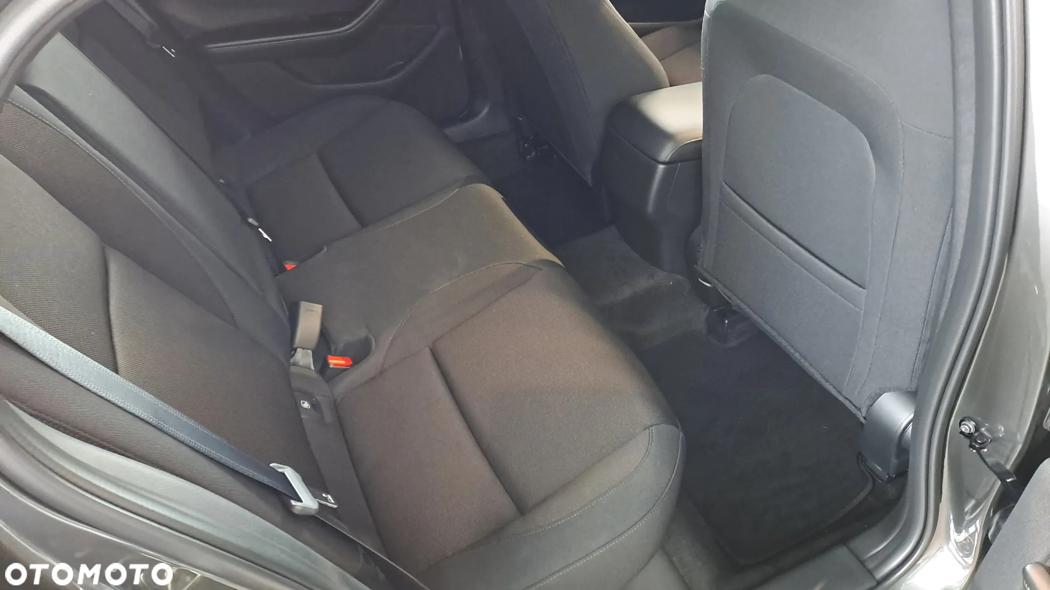 Mazda 3 2.0 mHEV Centre-Line - 6