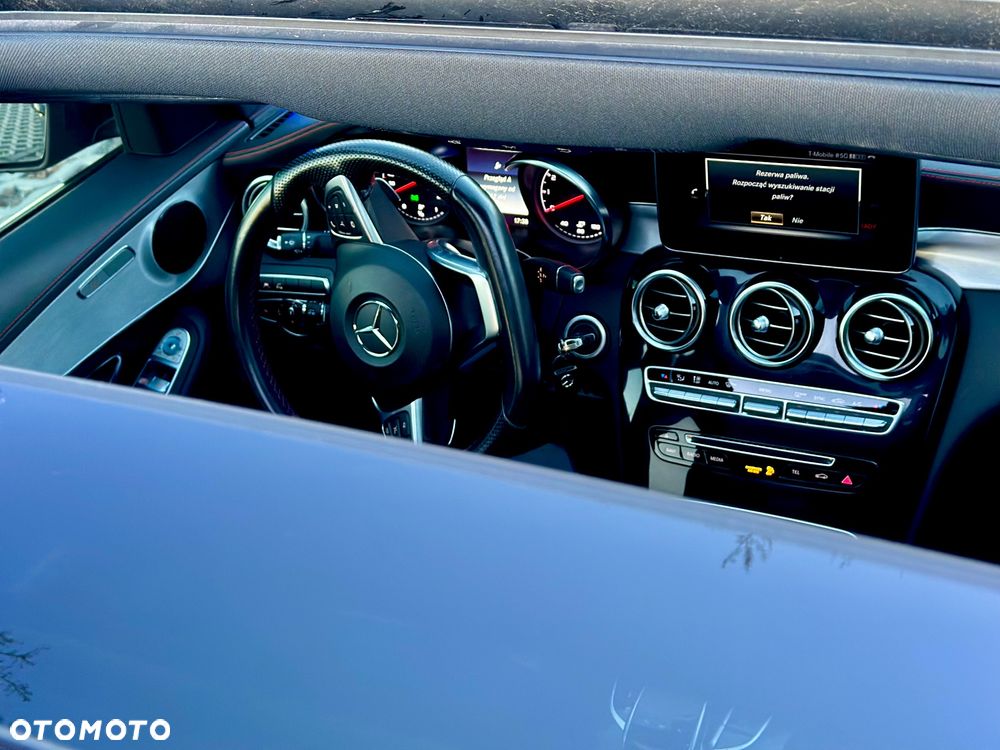 Mercedes-Benz Klasa C AMG 43 4Matic 9G-TRONIC - 33