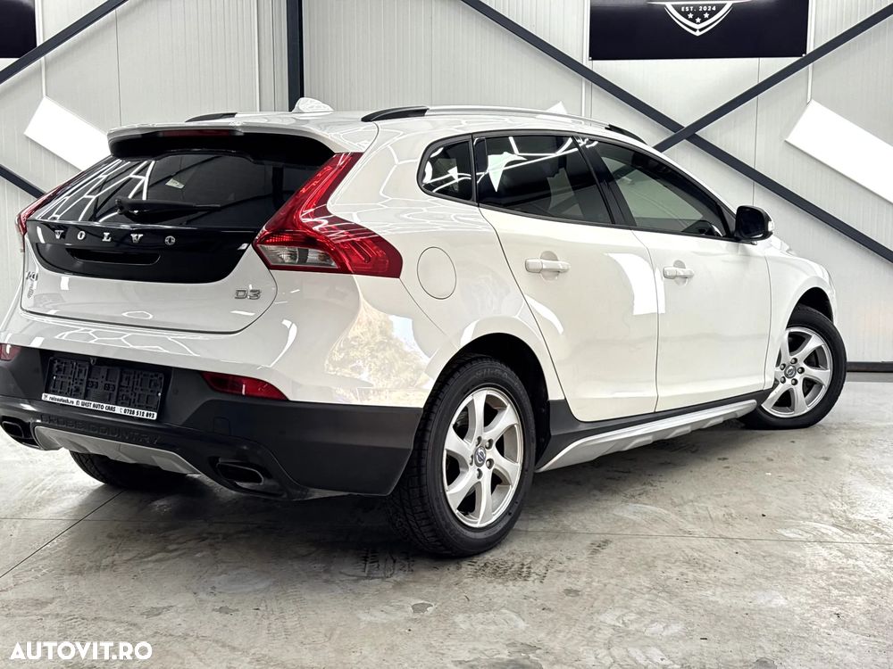 Volvo V40 D3 Geartronic Momentum - 12