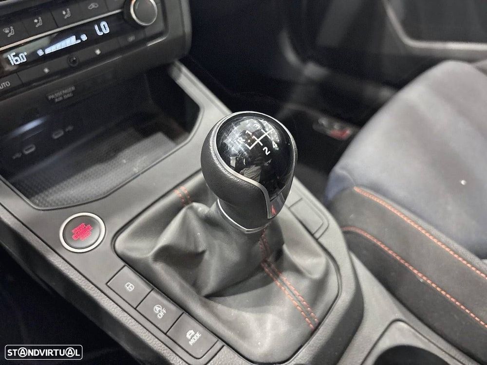 SEAT Ibiza 1.0 TSI FR - 22