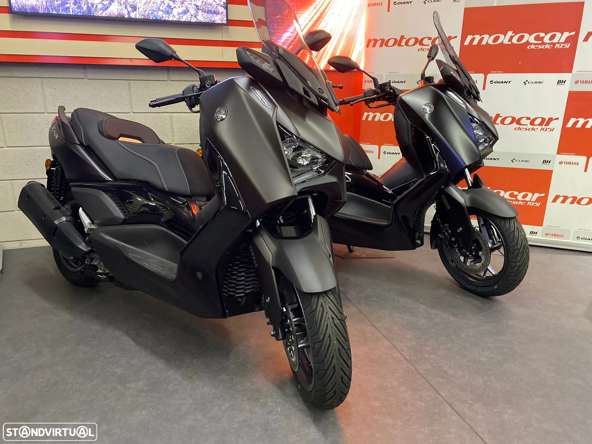 Yamaha X-Max 300 Tech Max - 2