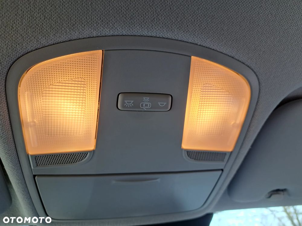 Kia Stonic 1.2 L - 20