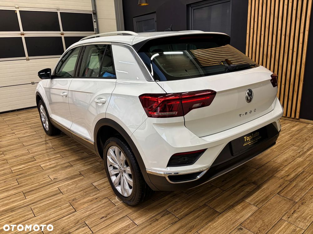 Volkswagen T-Roc - 9
