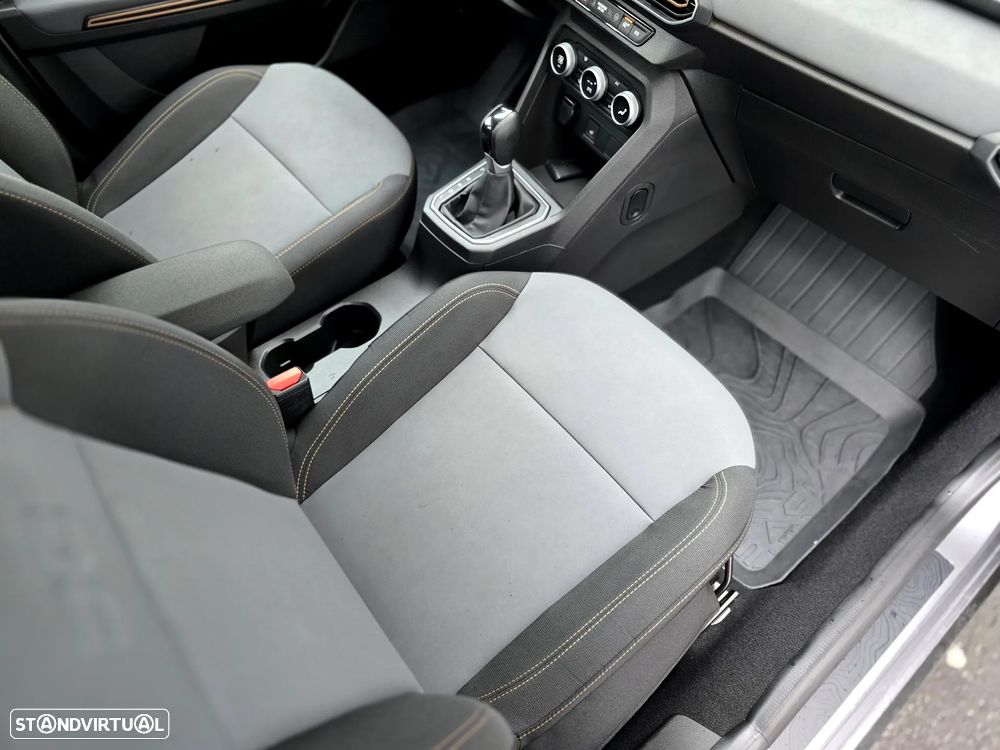 Dacia Sandero 1.0 TCe Stepway Extreme CVT - 25