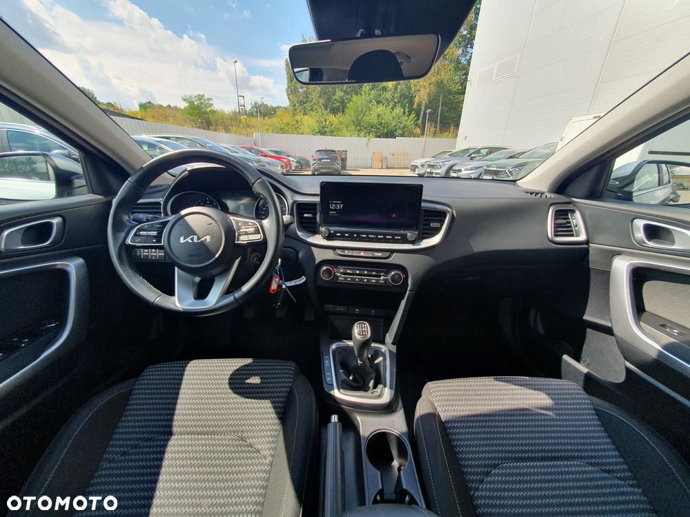 Kia XCeed 1.5 T-GDI M - 29