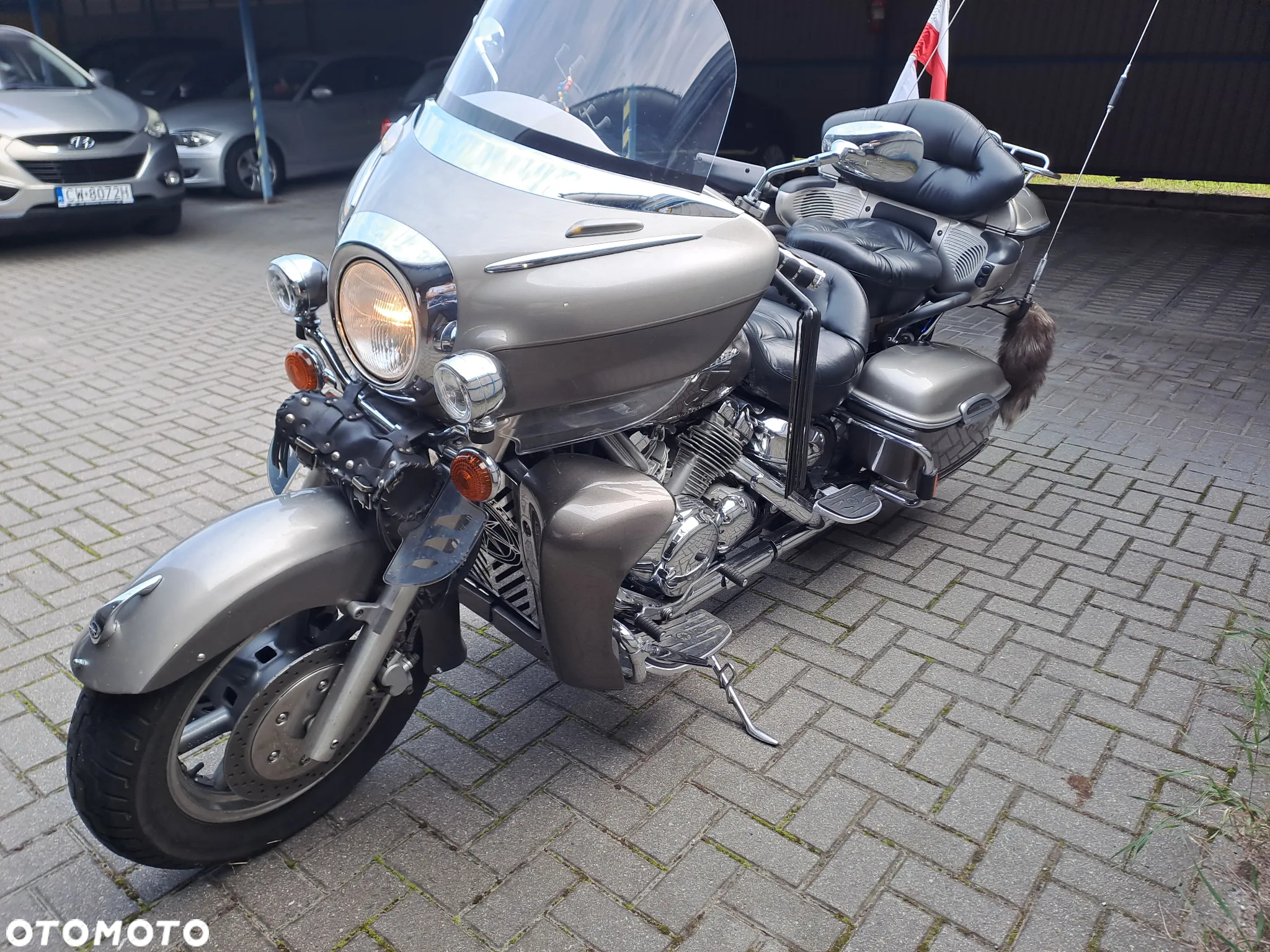 Yamaha Venture - 9