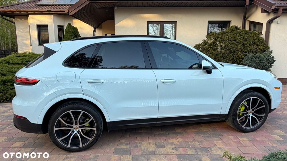 Porsche Cayenne - 6