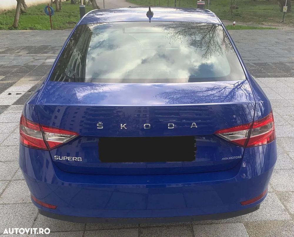 Skoda Superb 1.5 TSI DSG Ambition - 4
