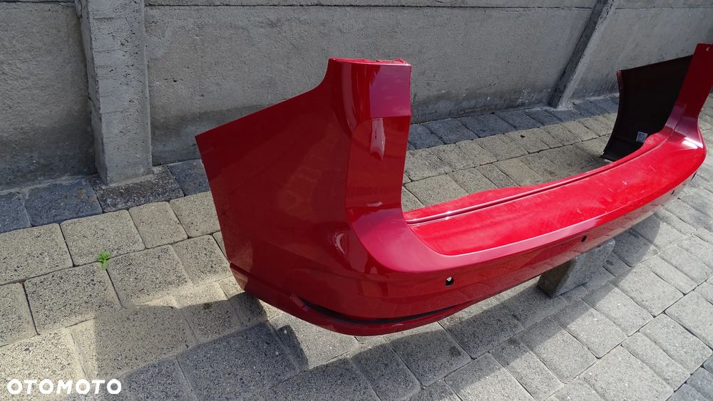 VW CADDY 2K7 - zderzak tylny - 2