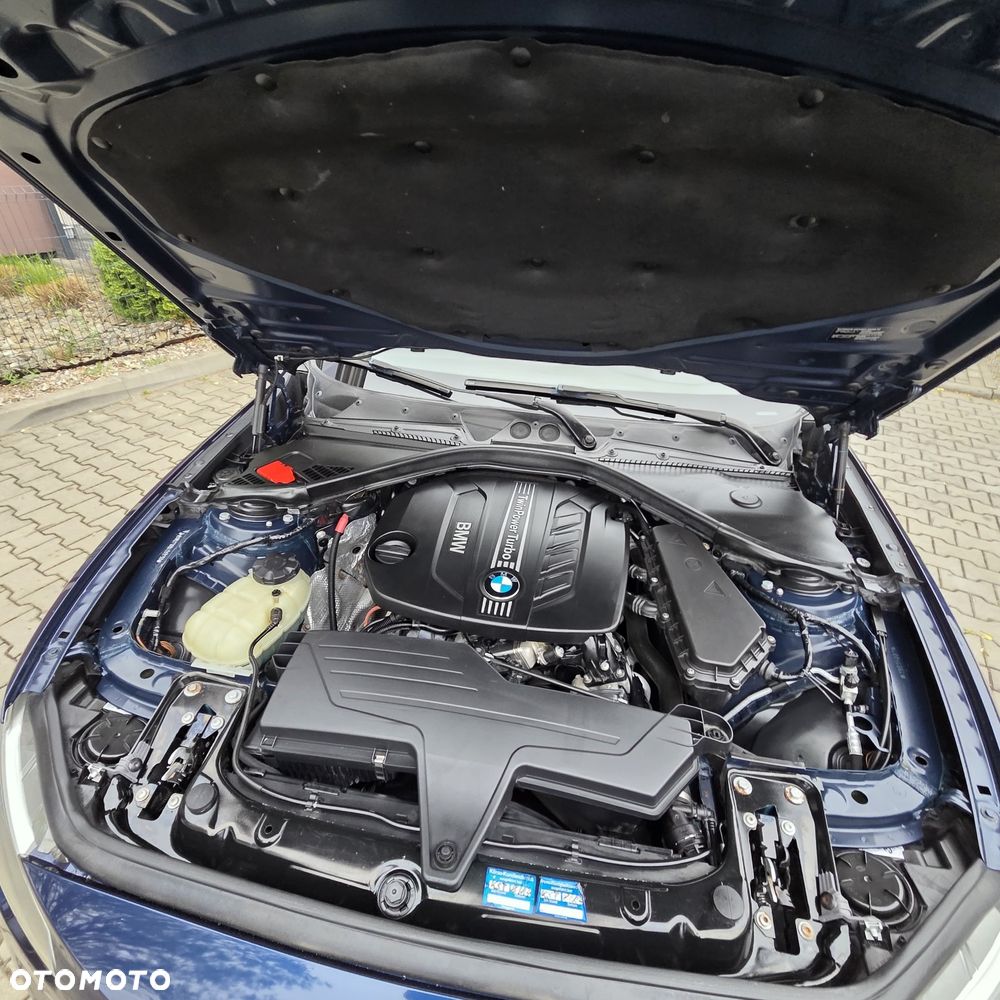 BMW Seria 1 116d DPF - 17