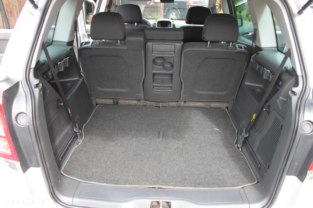 Opel Zafira - 21