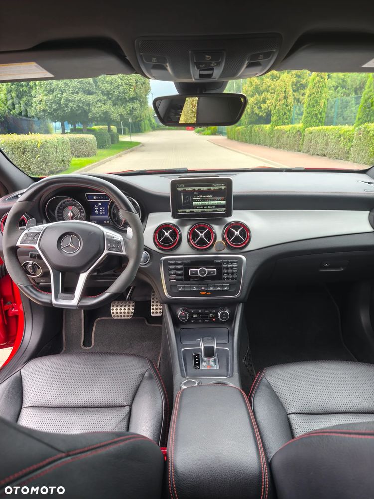 Mercedes-Benz GLA AMG 45 4Matic AMG Speedshift 7G-DCT - 9