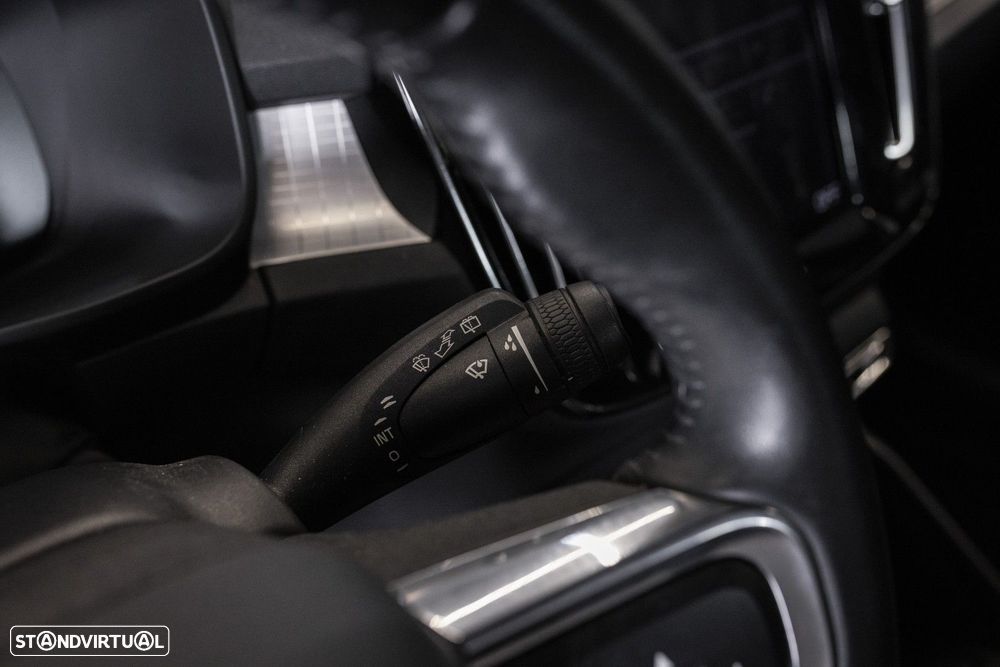 Volvo XC 40 T5 Recharge DKG Plus Dark - 17