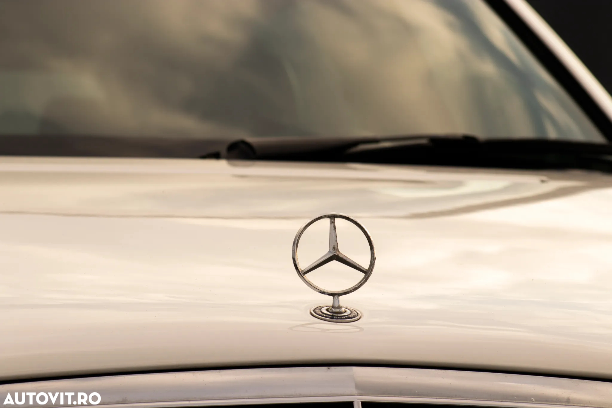 Mercedes-Benz E - 10