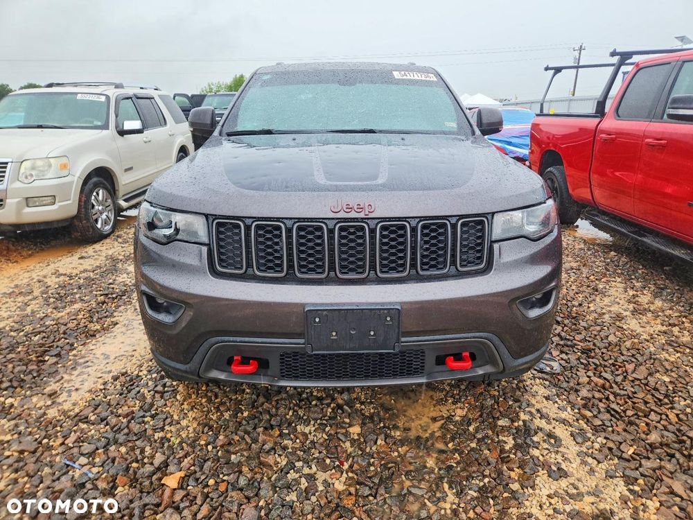 Jeep Grand Cherokee - 5