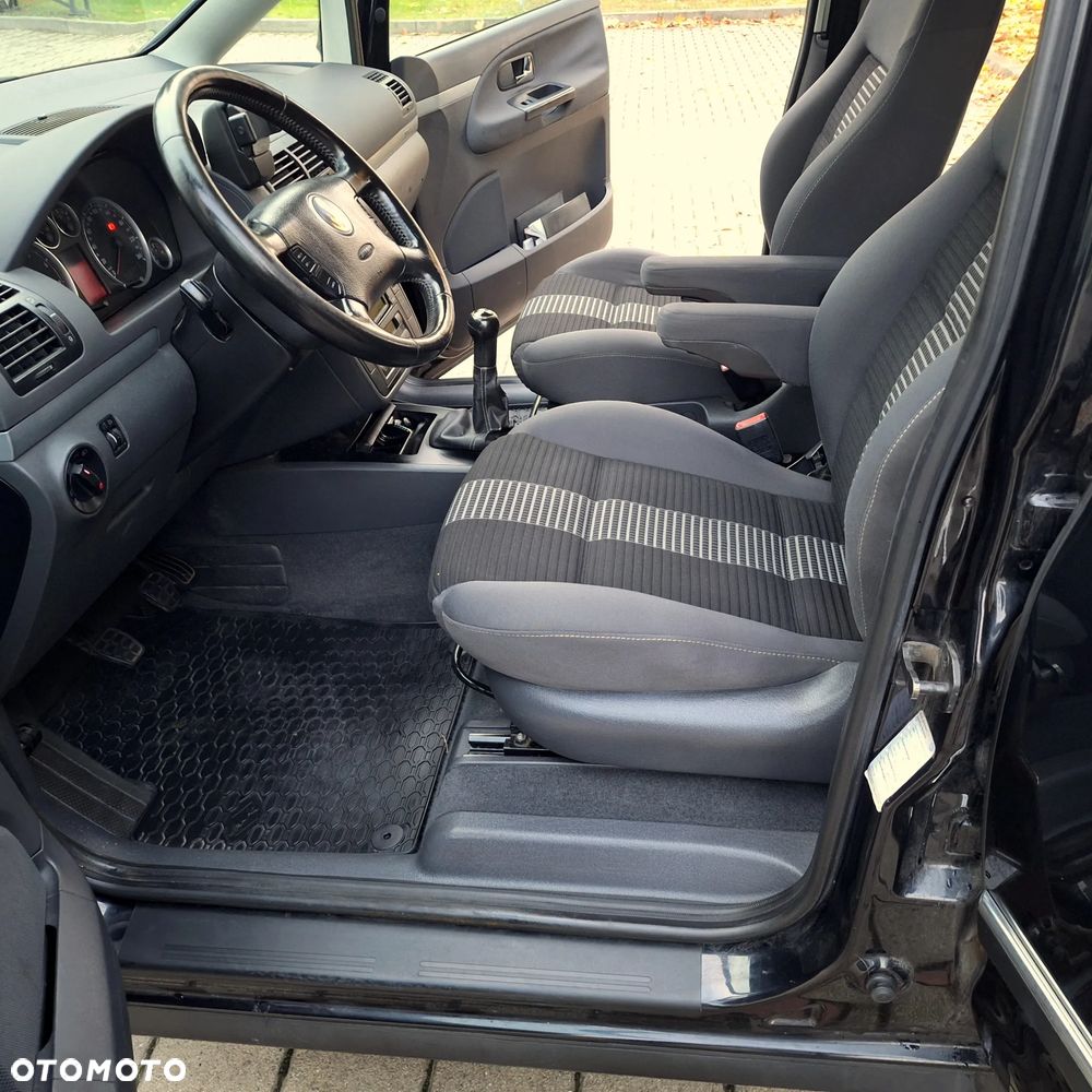 Volkswagen Sharan 1.8T Highline - 12