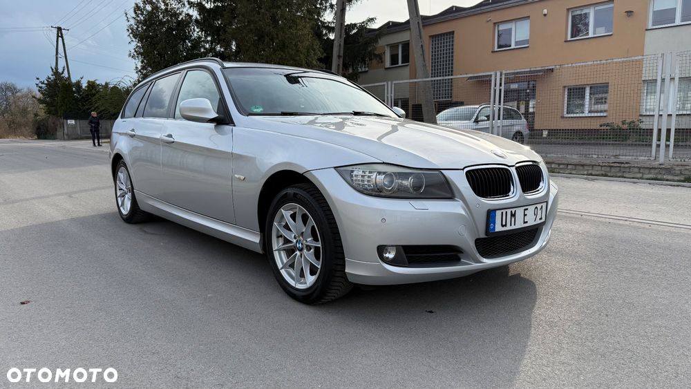 BMW Seria 3 320d DPF - 6