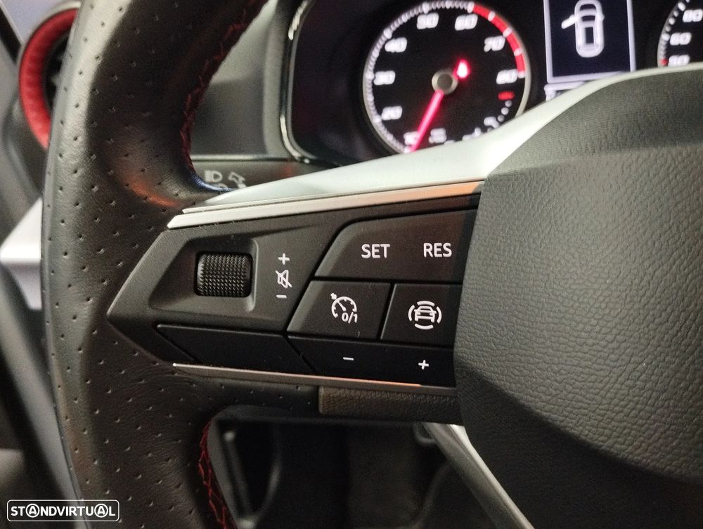 SEAT Arona 1.0 TSI FR - 24