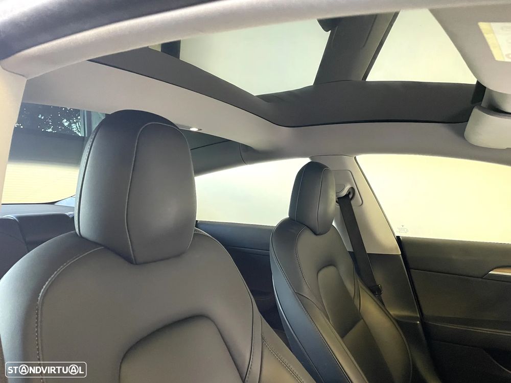 Tesla Model 3 Standard Range Plus RWD - 25