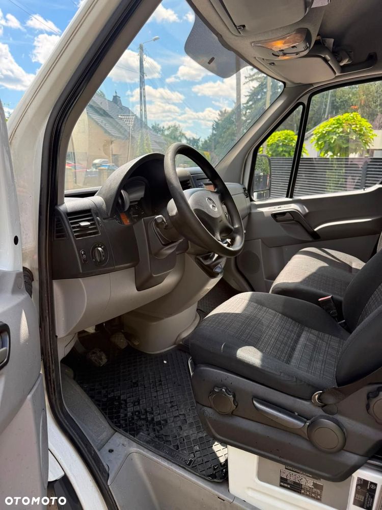 Mercedes-Benz SPRINTER - 13
