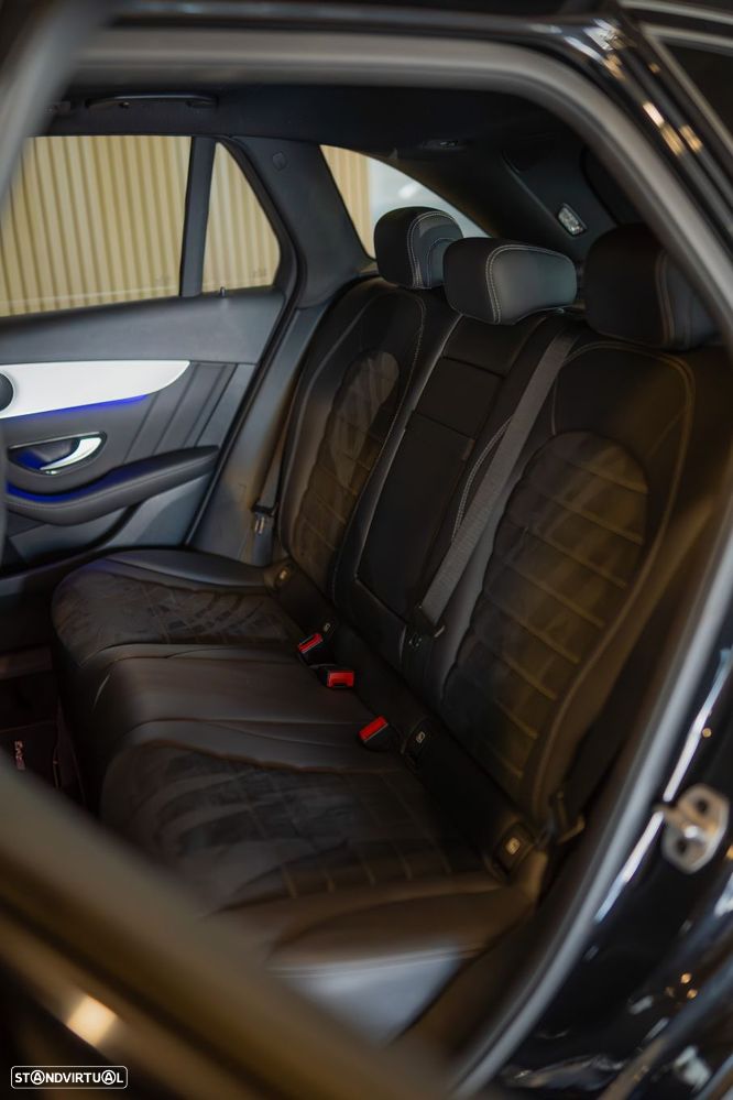 Mercedes-Benz GLC 300 de 4Matic 9G-TRONIC AMG Line - 25