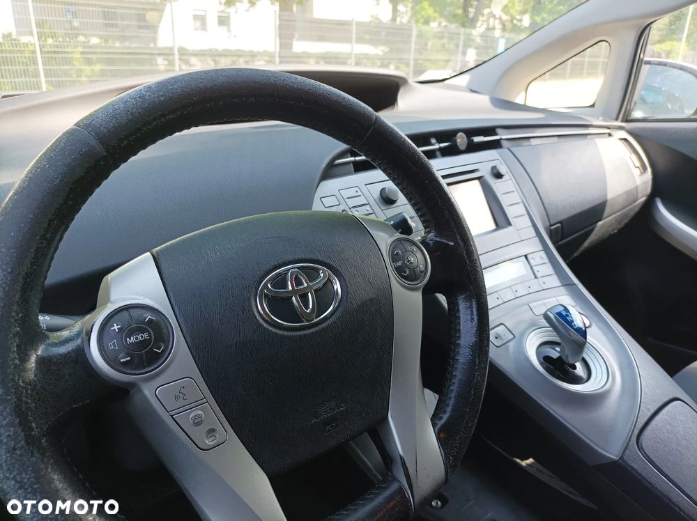 Toyota Prius 1.8 Hybrid Active - 16