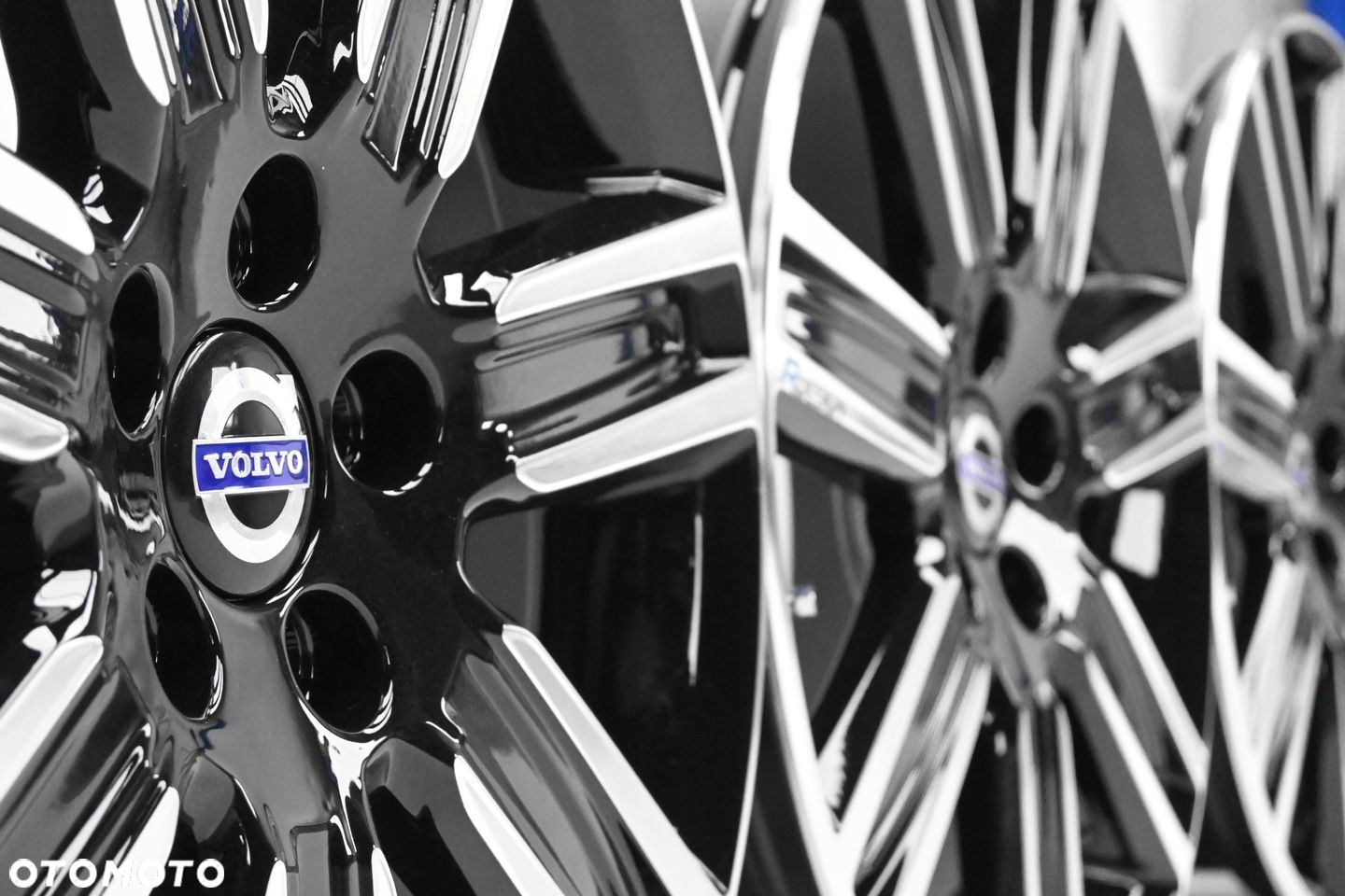 VOLVO R-DESIGN XC60 I XC90 II XC70 7,5x18 ET55 5x108 31445997 31400075 - 4