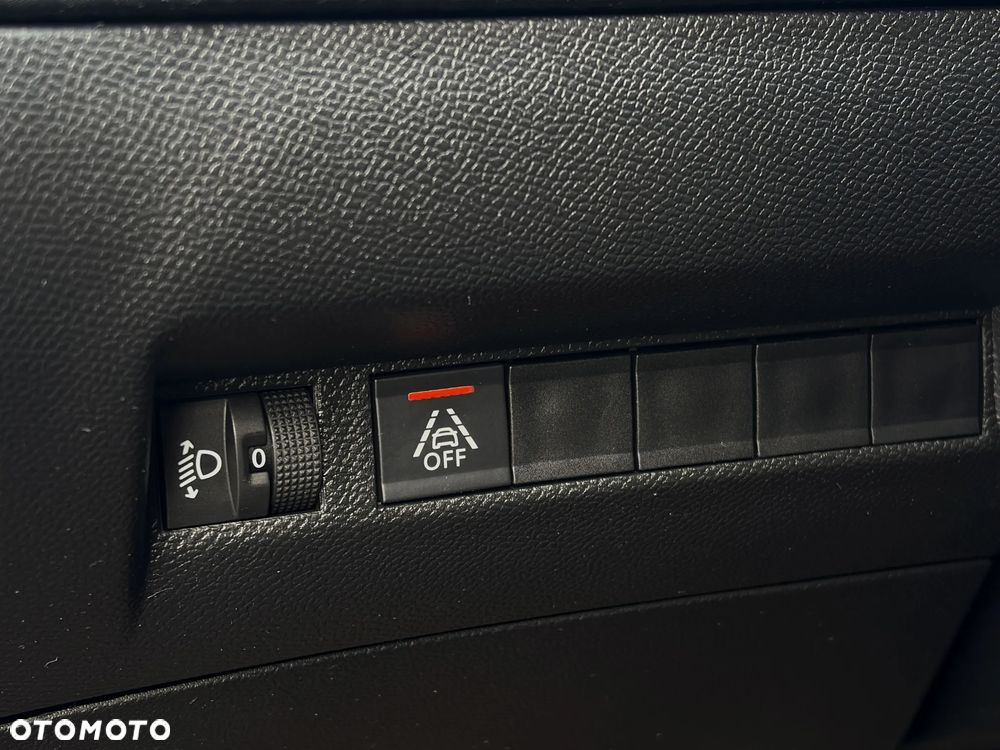 Peugeot 2008 1.2 PureTech Allure Pack S&S - 27