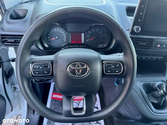 Toyota Proace City - 15