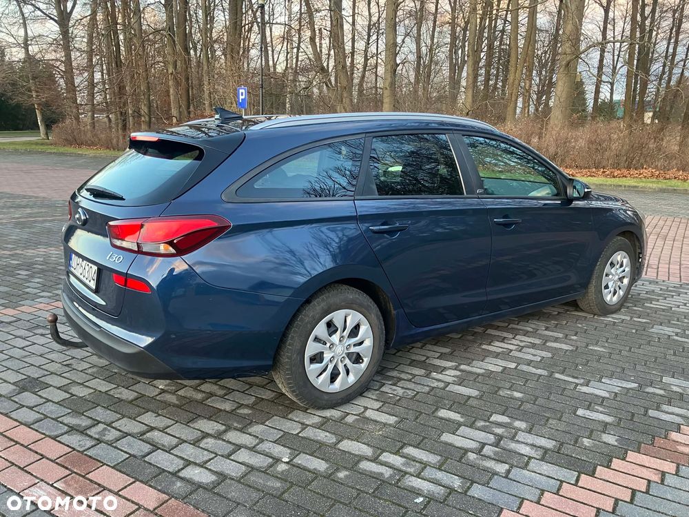 Hyundai i30 1.6 D GO DCT - 5