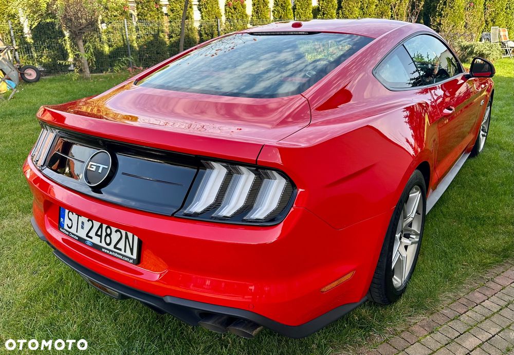 Ford Mustang 5.0 V8 GT - 2