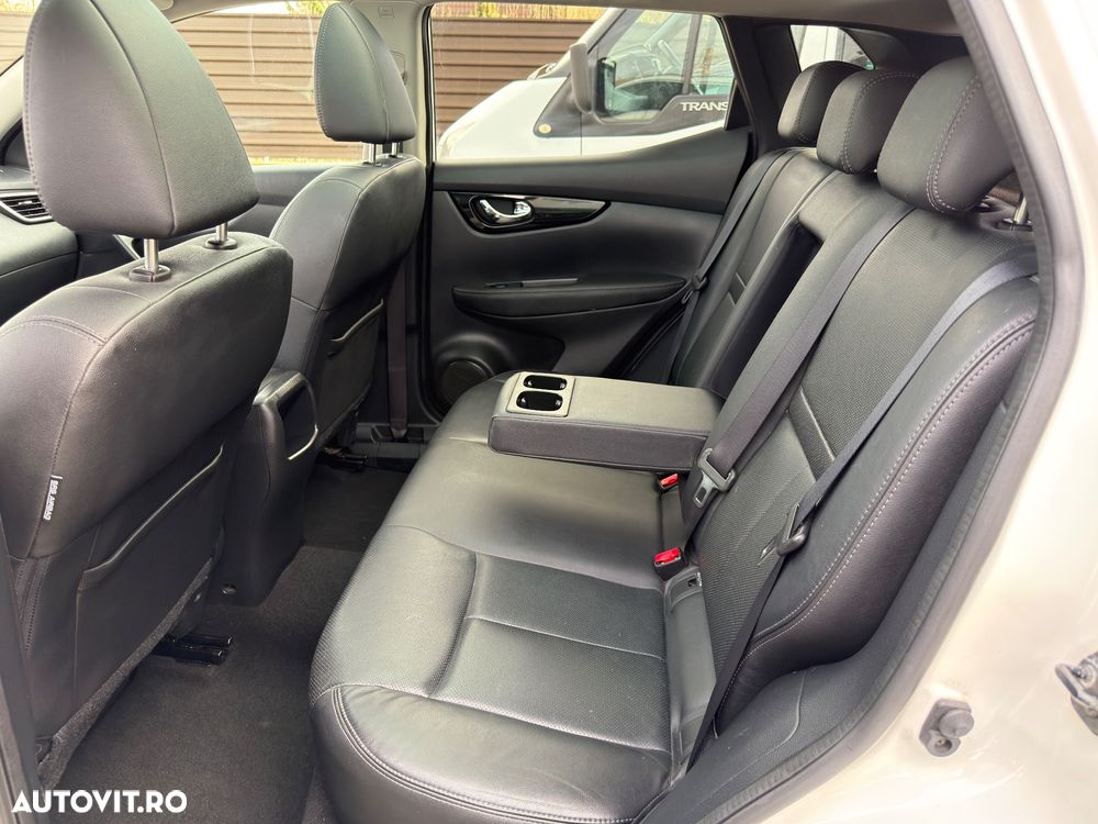 Nissan Qashqai 1.5 DCI TEKNA - 10