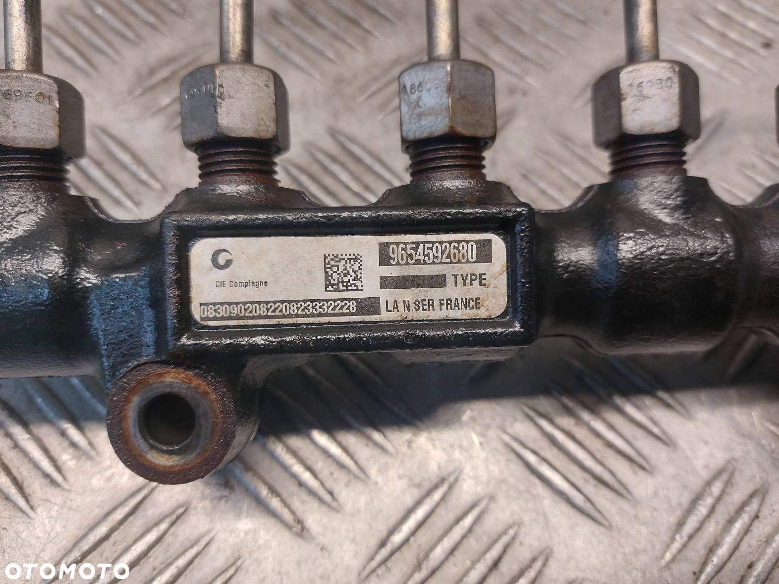 LISTWA WTRYSKOWA CITROEN BERLINGO II 1.6 HDI 9654592680 - 2