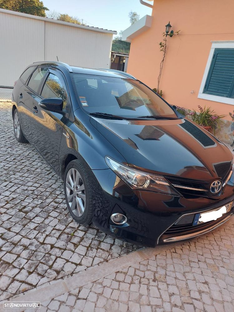 Toyota Auris Touring Sports - 1