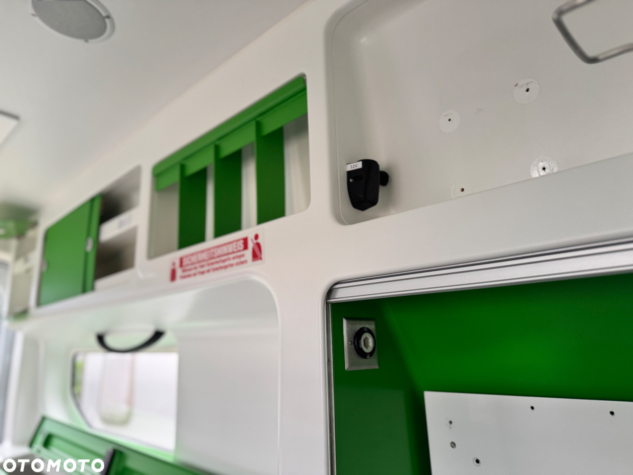 Ford Transit - 8