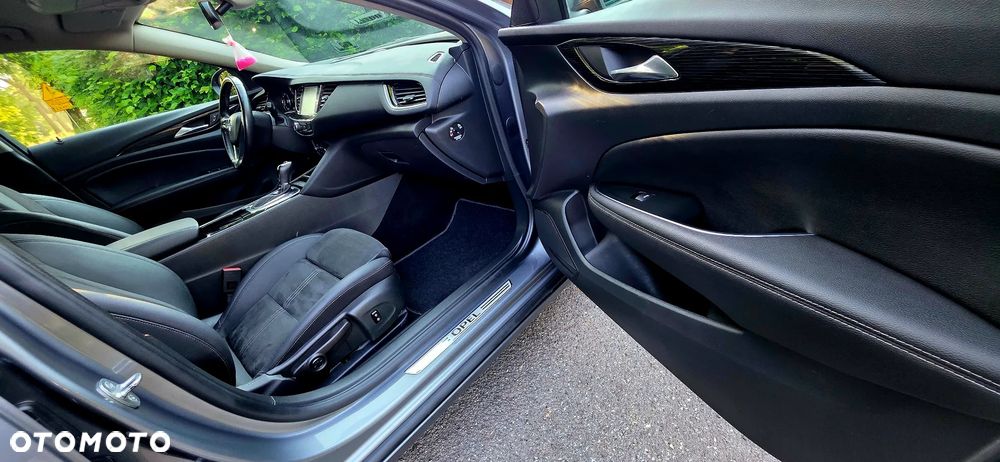 Opel Insignia 2.0 CDTI 4x4 Ultimate S&S - 28