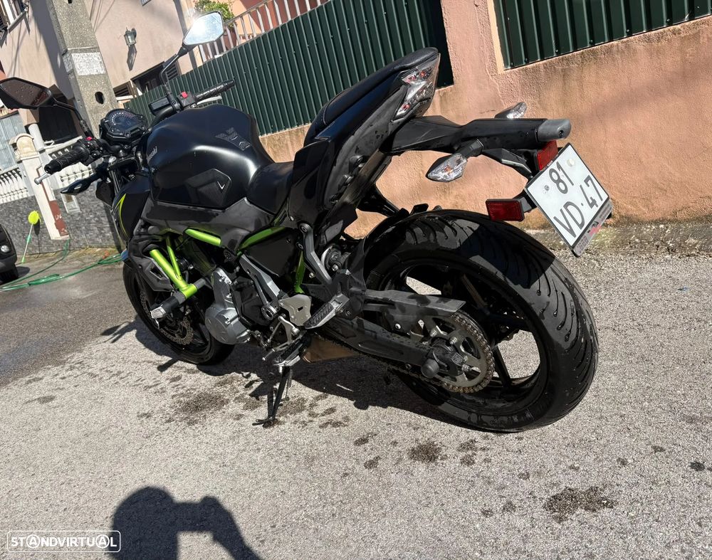 Kawasaki Z Z650 | 2018 | Apenas 15.000km - 11