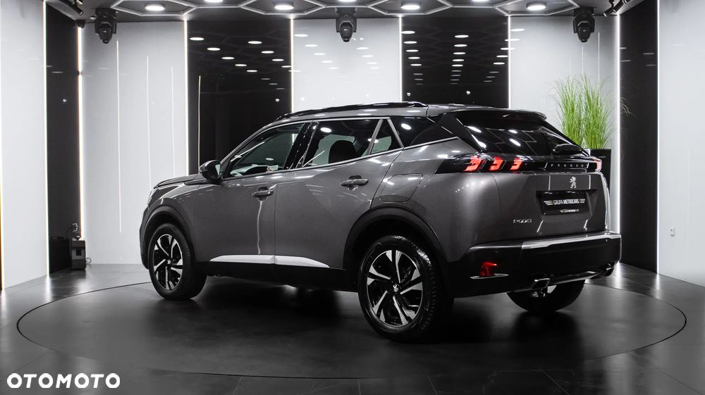 Peugeot 2008 1.2 PureTech Allure S&S EAT8 - 5