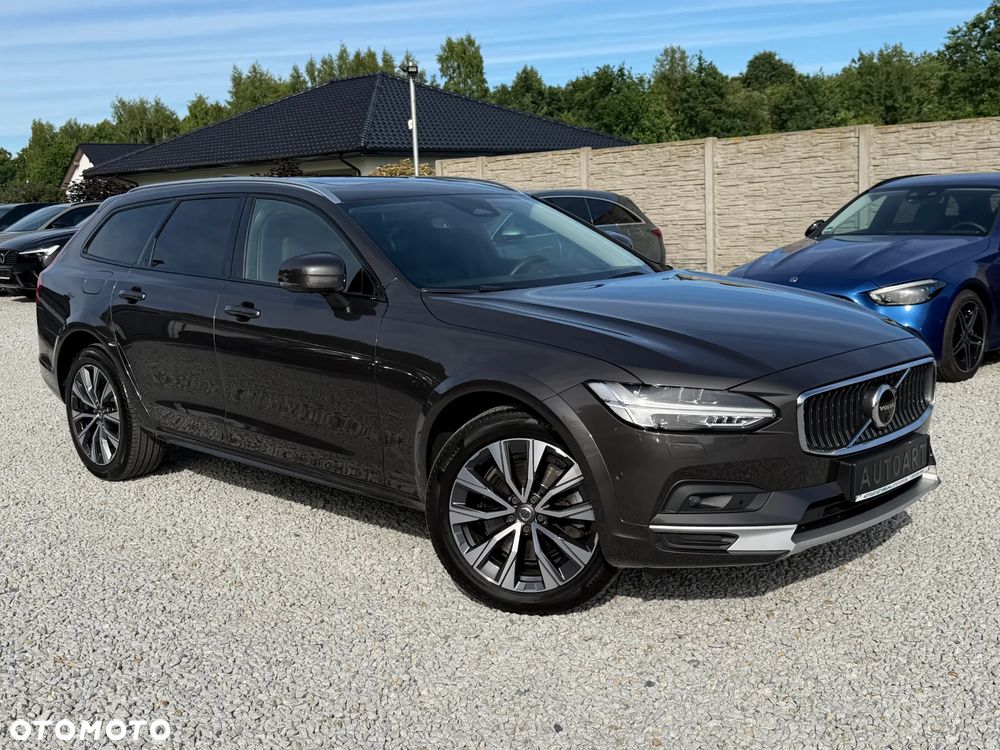 Volvo V90 Cross Country B5 D AWD Ultimate - 20