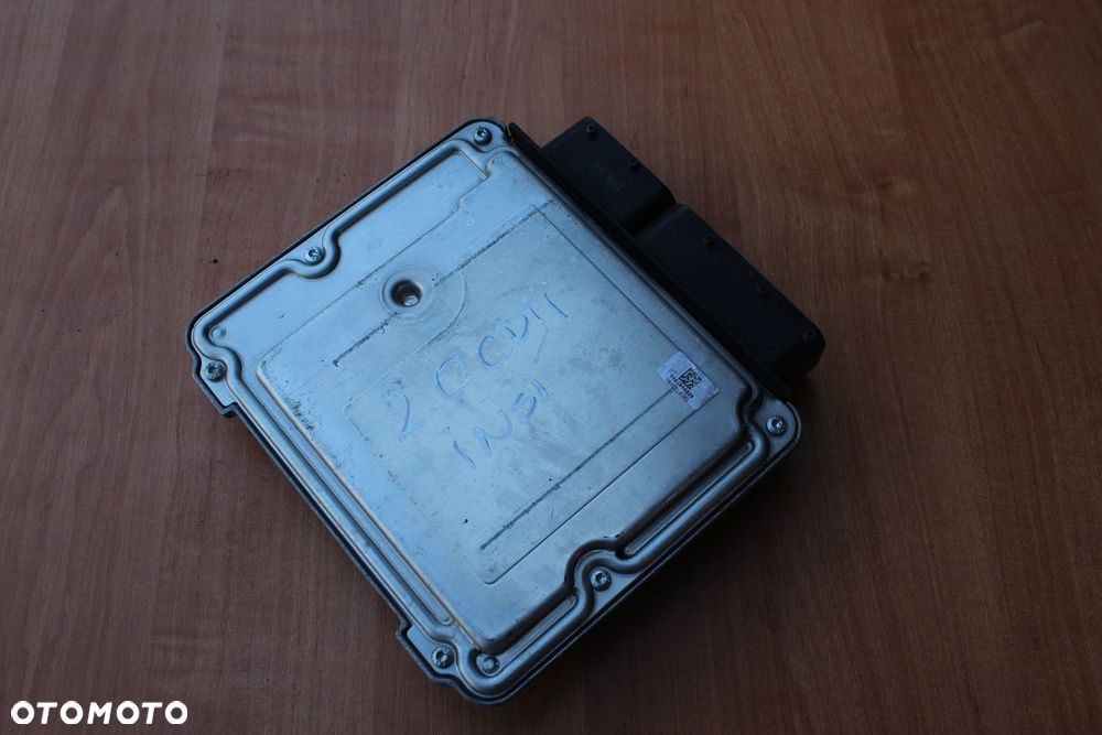 STEROWNIK KOMPUTER SILNIKA OPEL INSIGNIA 2.0 CDTI  55573539 0281015774 - 4