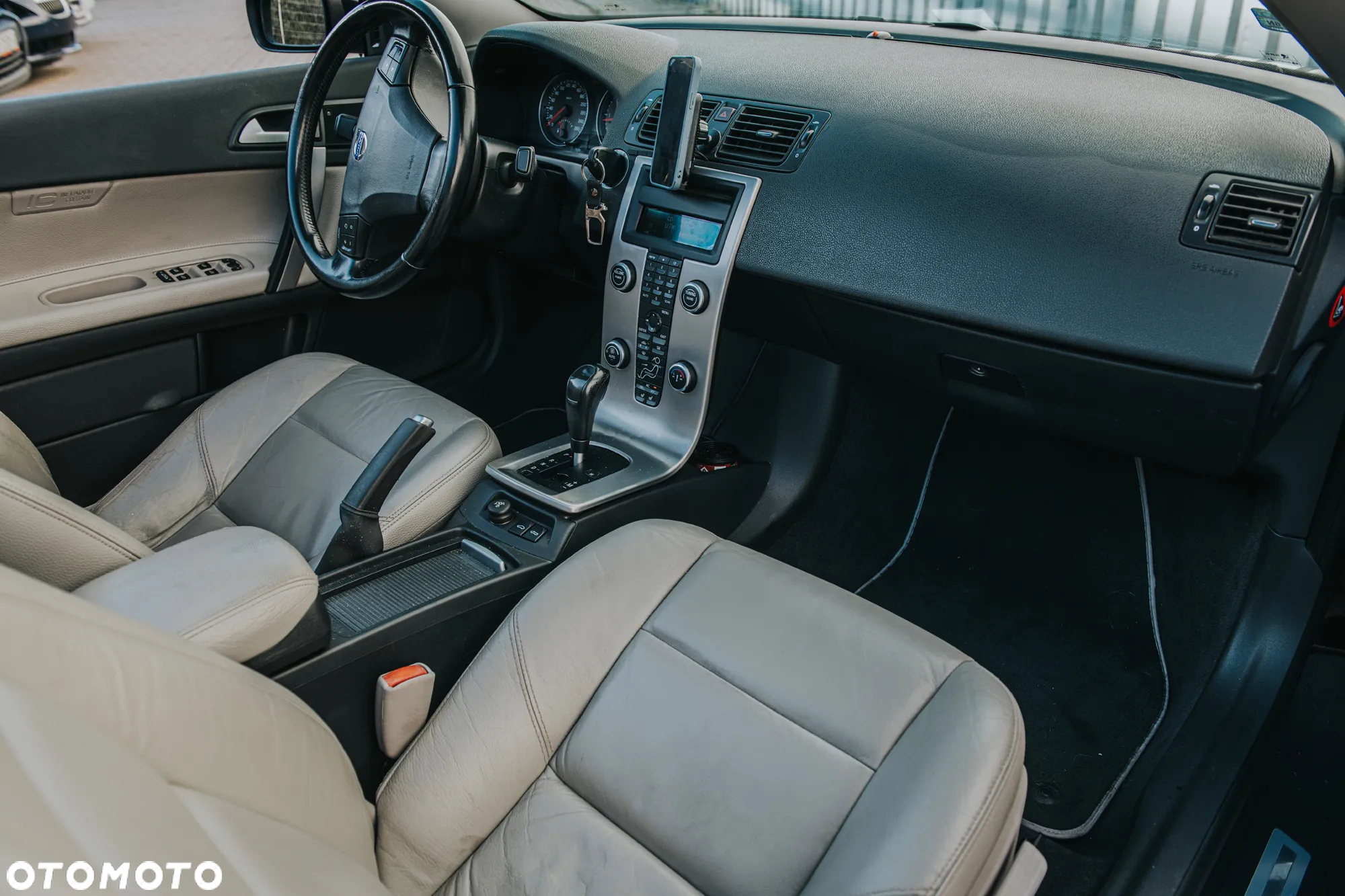 Volvo C70 2.4D5 Summum - 36